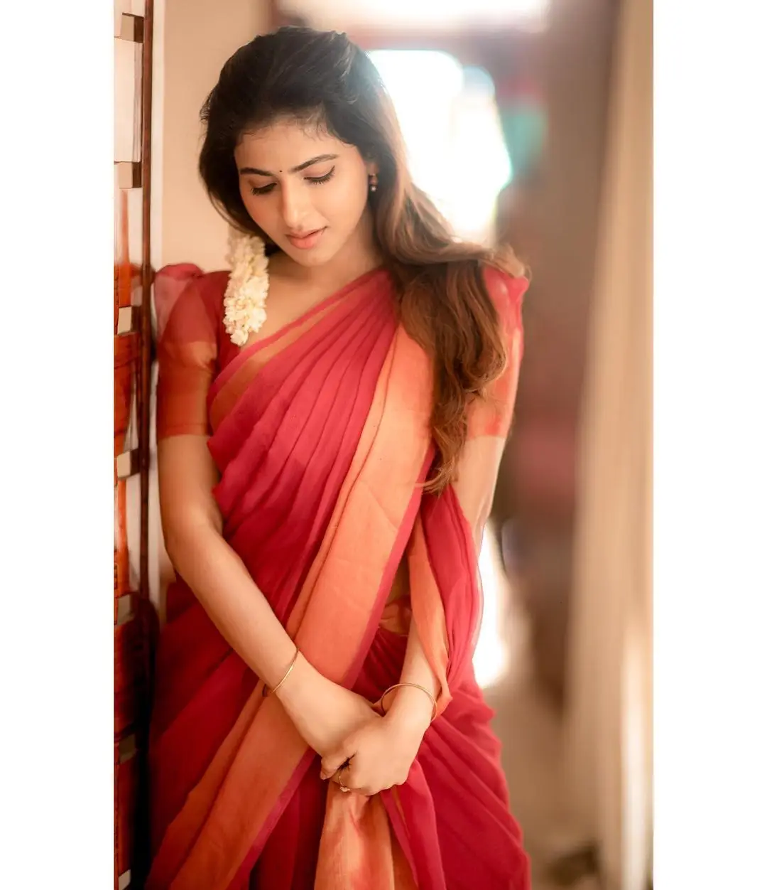 Indian Girl Iswarya Menon In Traditional Red Saree Blouse